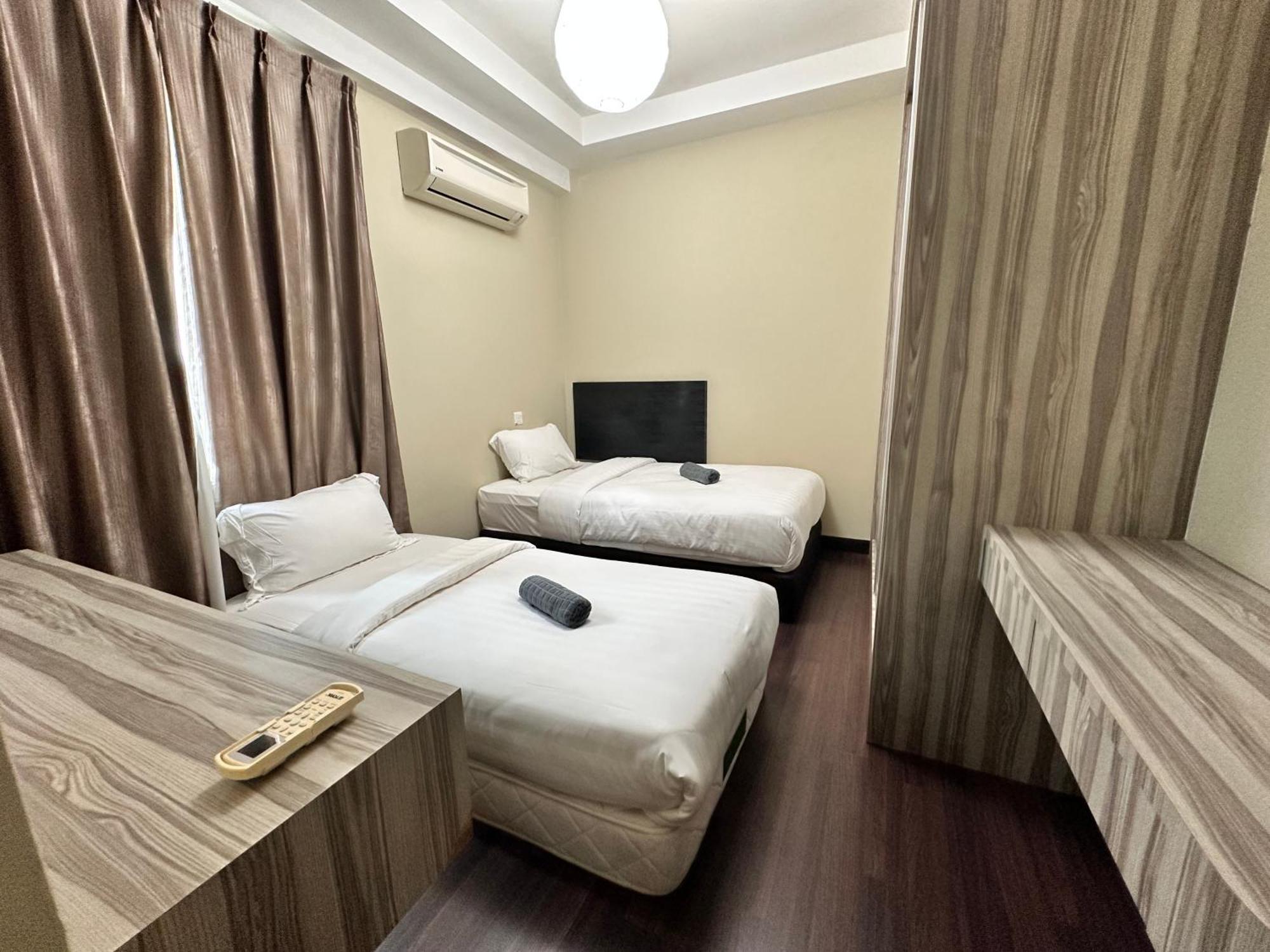 Aa Residen Luxury Condo Homestay 18Mins Walk Tanjung Aru Beach & Golf Course, Not Beach Side Resort コタキナバル エクステリア 写真