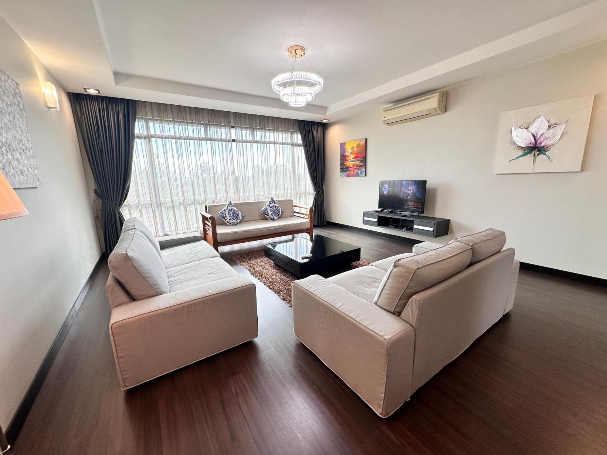 Aa Residen Luxury Condo Homestay 18Mins Walk Tanjung Aru Beach & Golf Course, Not Beach Side Resort コタキナバル エクステリア 写真